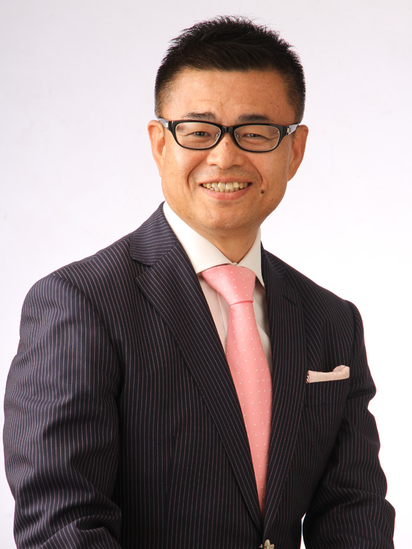代表取締役社長　福井栄治